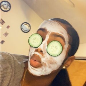 Meet your Posher, Liyham